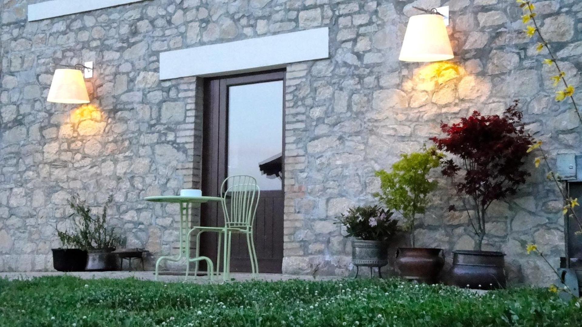 Taverna Centomani بوتنزا المظهر الخارجي الصورة